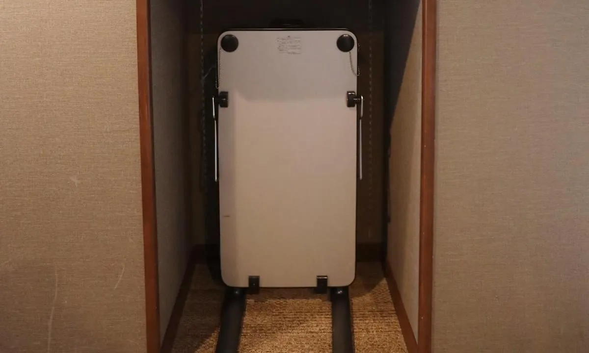 Cabin Inn Kyoto Sanjo Kawaramachi Capsule hotel